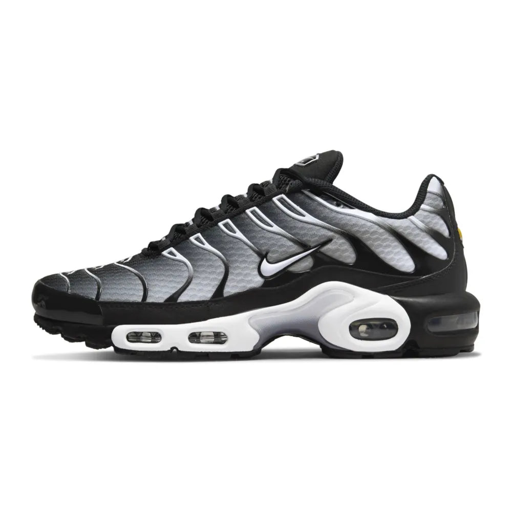 Tênis Nike Air Max Plus Preto e Branco