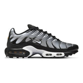 Tênis Nike Air Max Plus Preto e Branco
